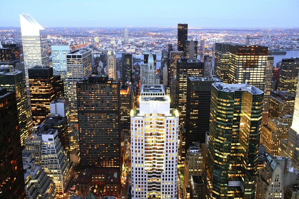 New York City skyline representing NY state tax
